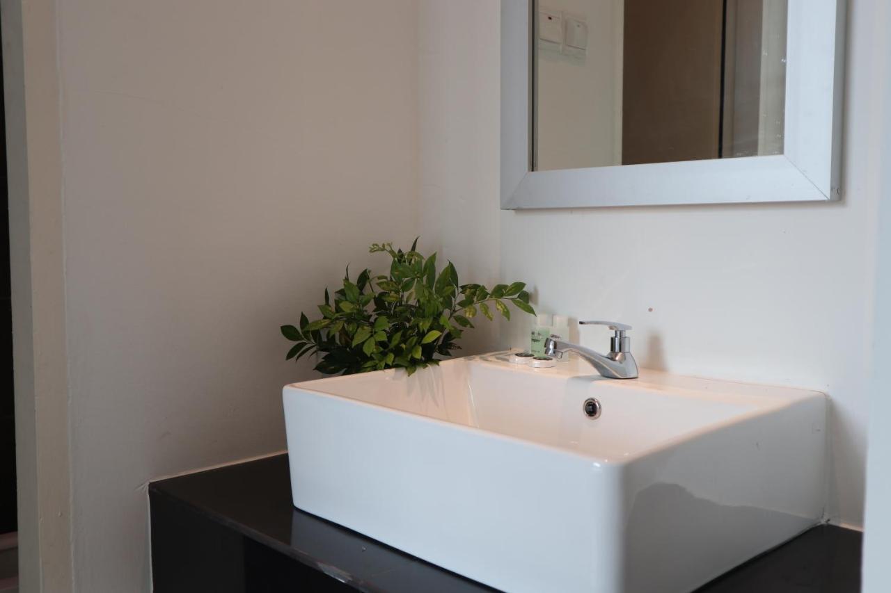 Zen66 @ Roxy Serviced Apartment Kuching Eksteriør bilde
